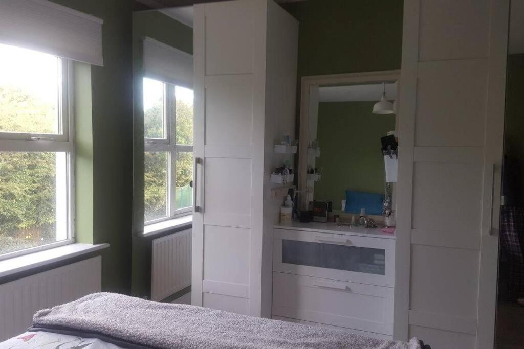 Galway City Lovely 2 Bed Apartment Exterior foto